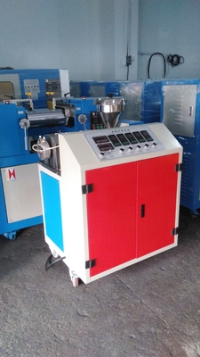 25mm Diameter Single Screw Extruder Machine To Extrude Thermoplastics