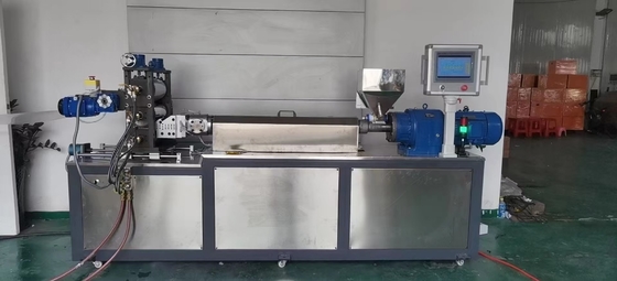 250mm Film Width Laboratory Sheet Extrusion Machine With Adjustable Screw Rotation