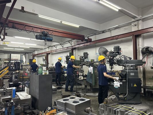 Laboratory Scratch Resistance Testing Machine, Plastic Interior Trim Scratch Hardness Tester Meet GM PV Chery GB Standards