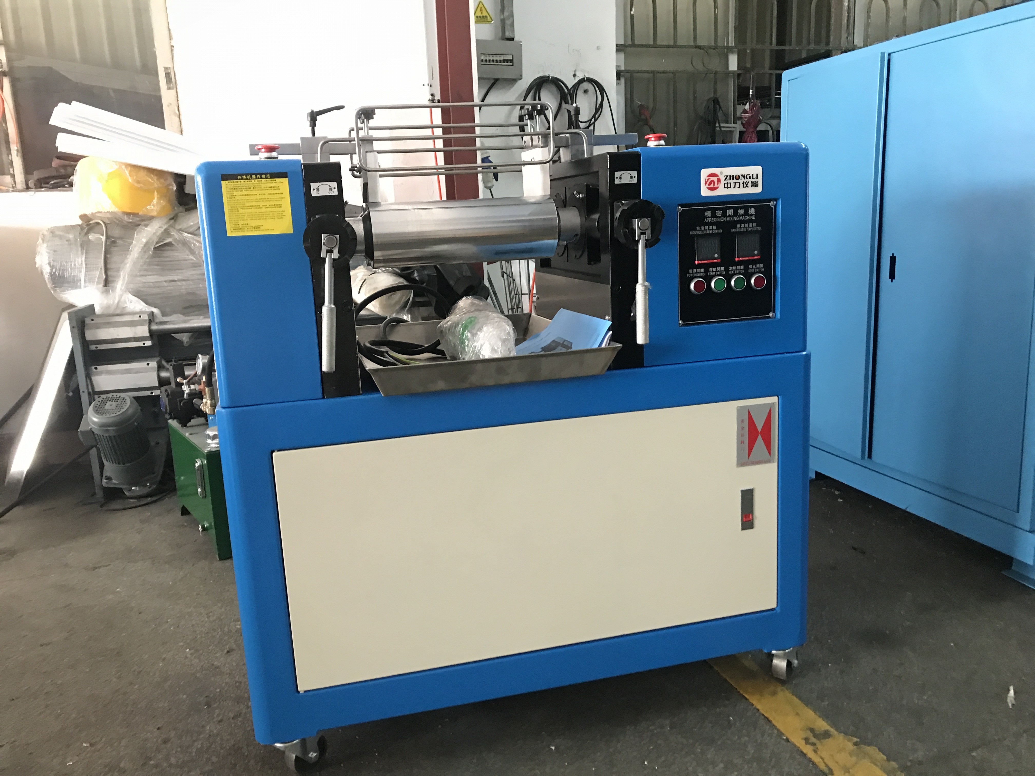 Lab PVC EVA Two Roll Rubber Mixing Mill for Plastic Calendering